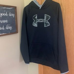 Youth XL UA hoodie